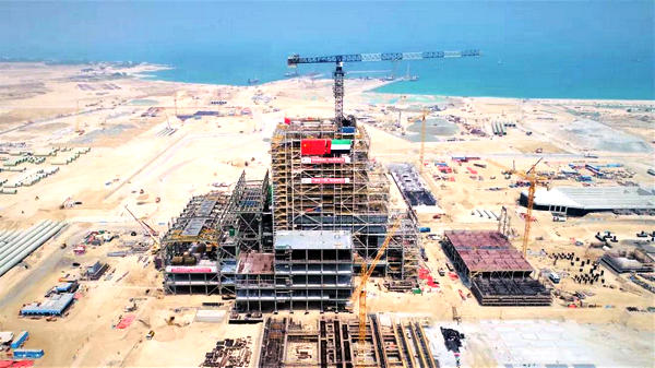 伟德体育 - 综合体育赛事平台|奥体中心相助同伴