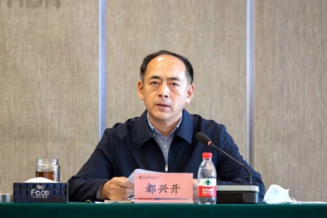 伟德体育 - 综合体育赛事平台|奥体中心相助同伴