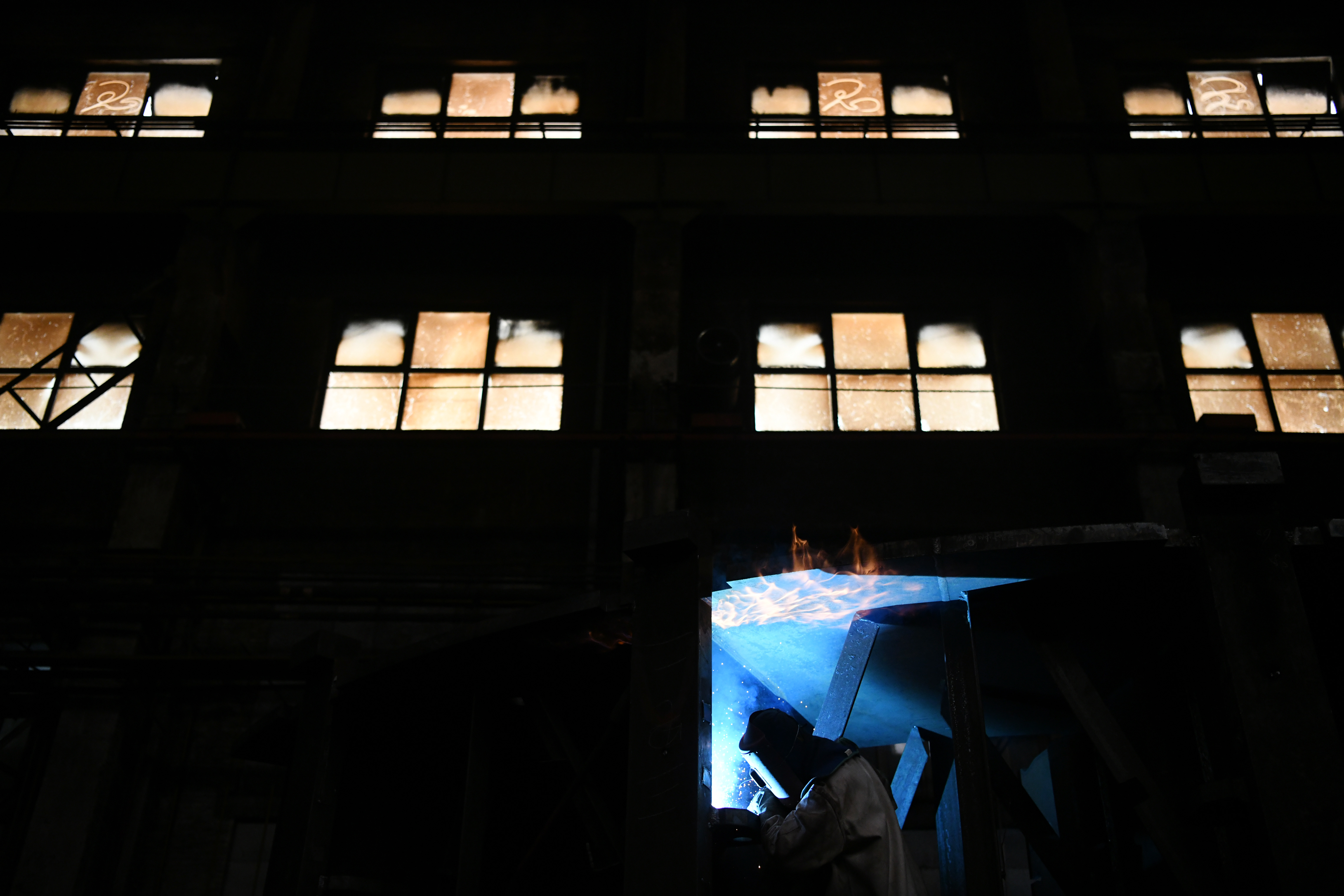 伟德体育 - 综合体育赛事平台|奥体中心相助同伴