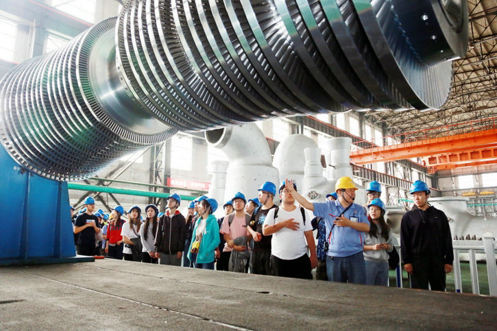 伟德体育 - 综合体育赛事平台|奥体中心相助同伴