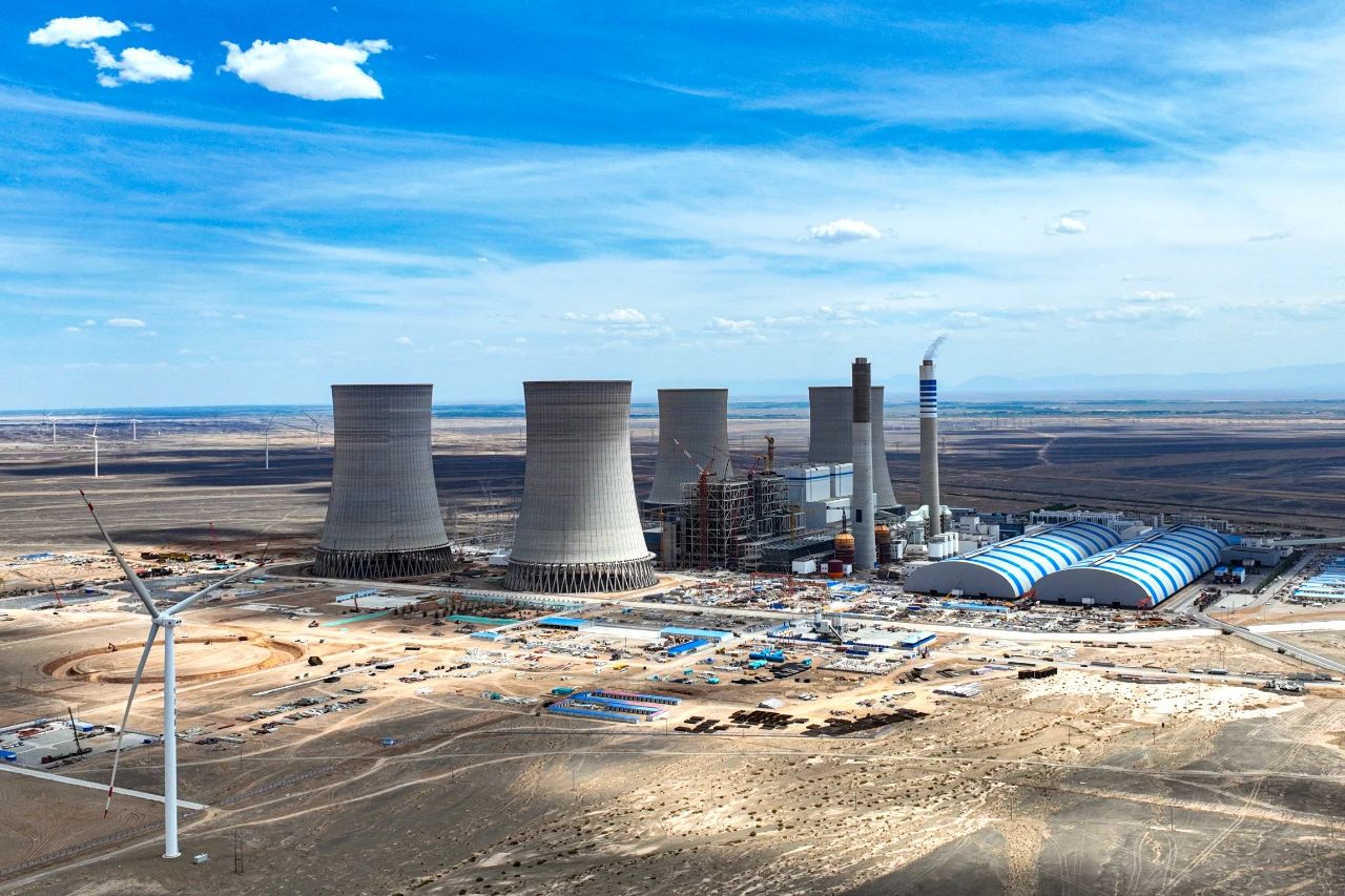 伟德体育 - 综合体育赛事平台|奥体中心相助同伴