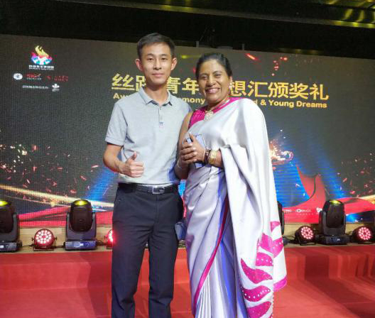 伟德体育 - 综合体育赛事平台|奥体中心相助同伴