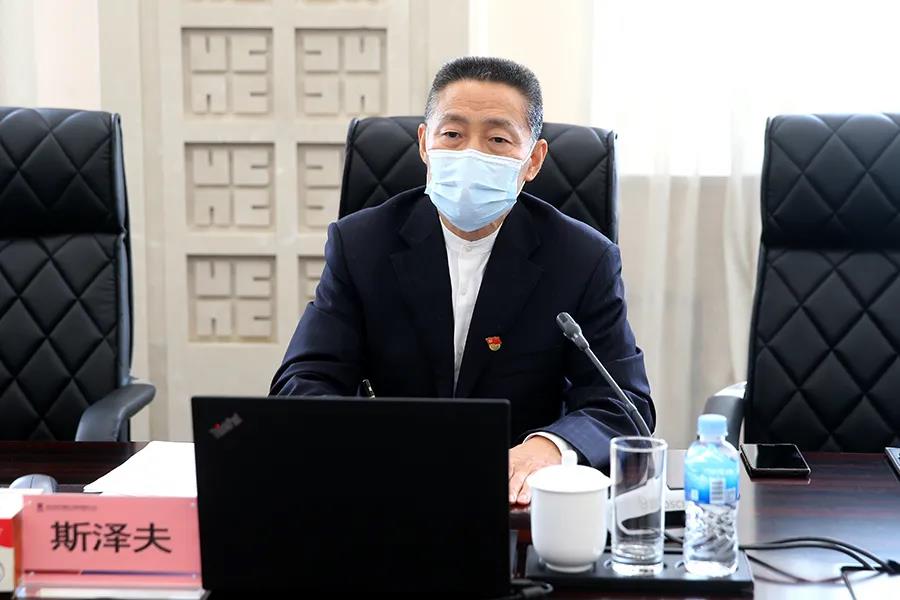 伟德体育 - 综合体育赛事平台|奥体中心相助同伴