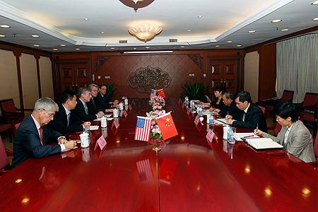 伟德体育 - 综合体育赛事平台|奥体中心相助同伴