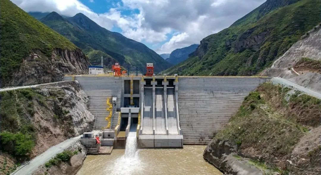 伟德体育 - 综合体育赛事平台|奥体中心相助同伴