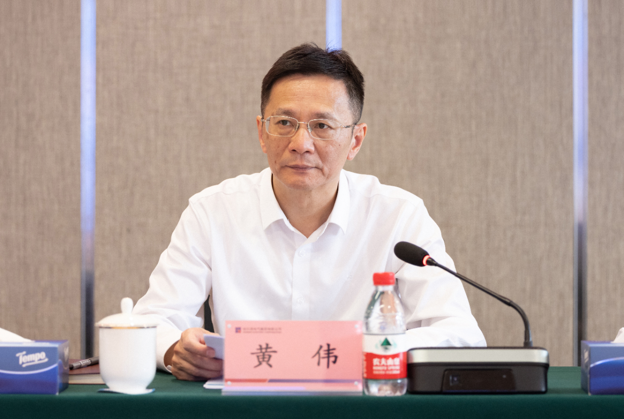 伟德体育 - 综合体育赛事平台|奥体中心相助同伴