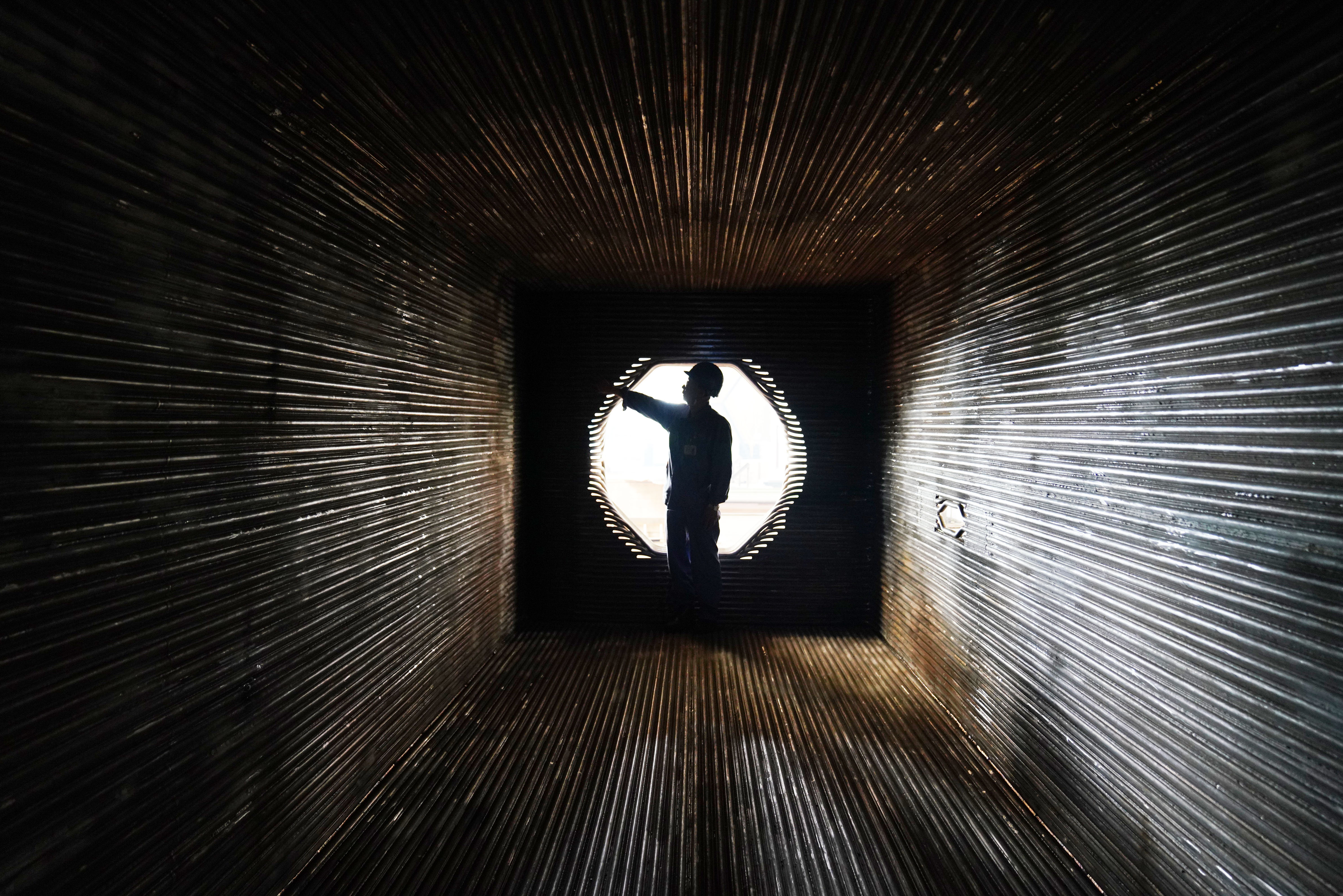 伟德体育 - 综合体育赛事平台|奥体中心相助同伴