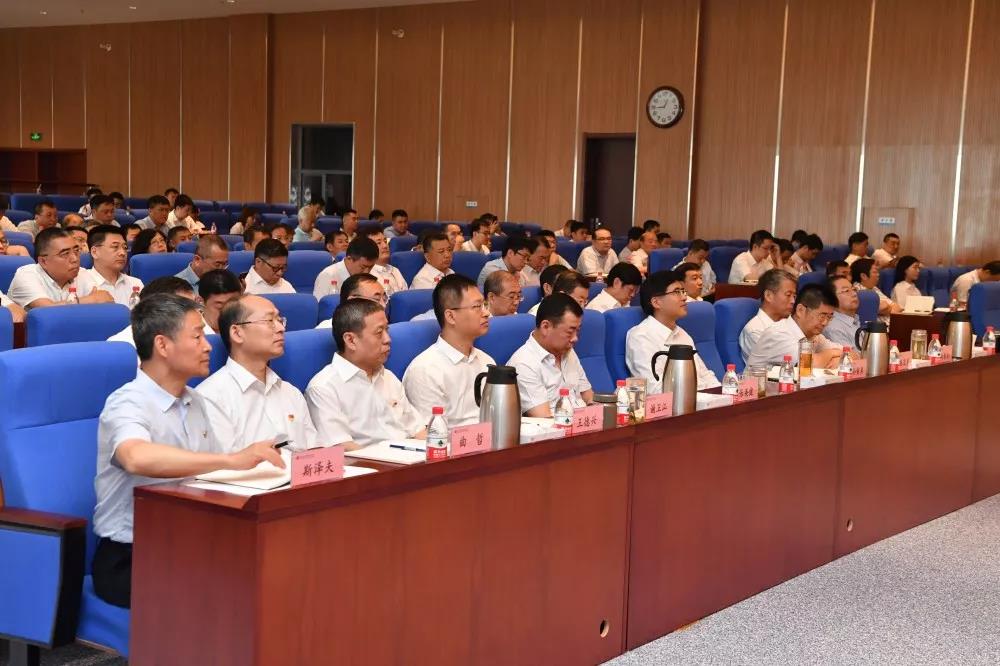 伟德体育 - 综合体育赛事平台|奥体中心相助同伴