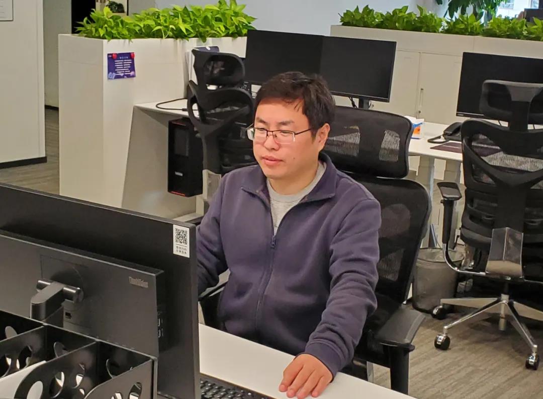 伟德体育 - 综合体育赛事平台|奥体中心相助同伴