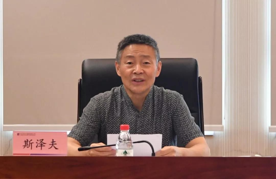 伟德体育 - 综合体育赛事平台|奥体中心相助同伴