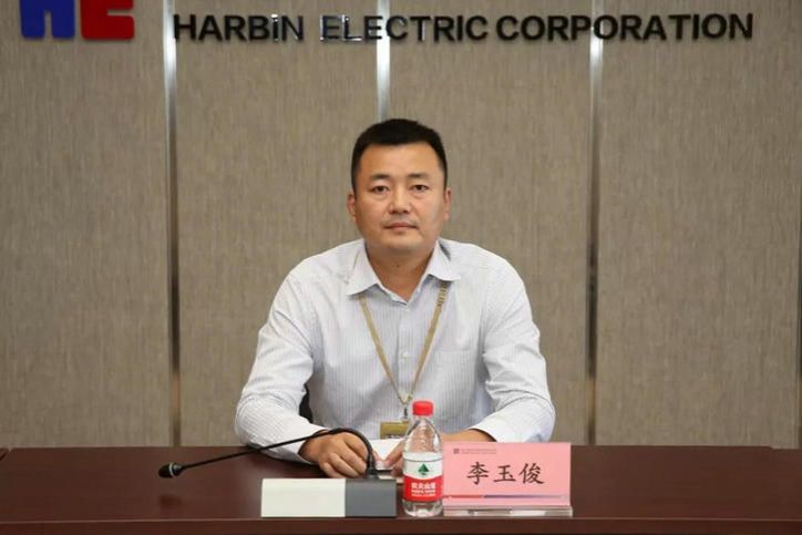 伟德体育 - 综合体育赛事平台|奥体中心相助同伴