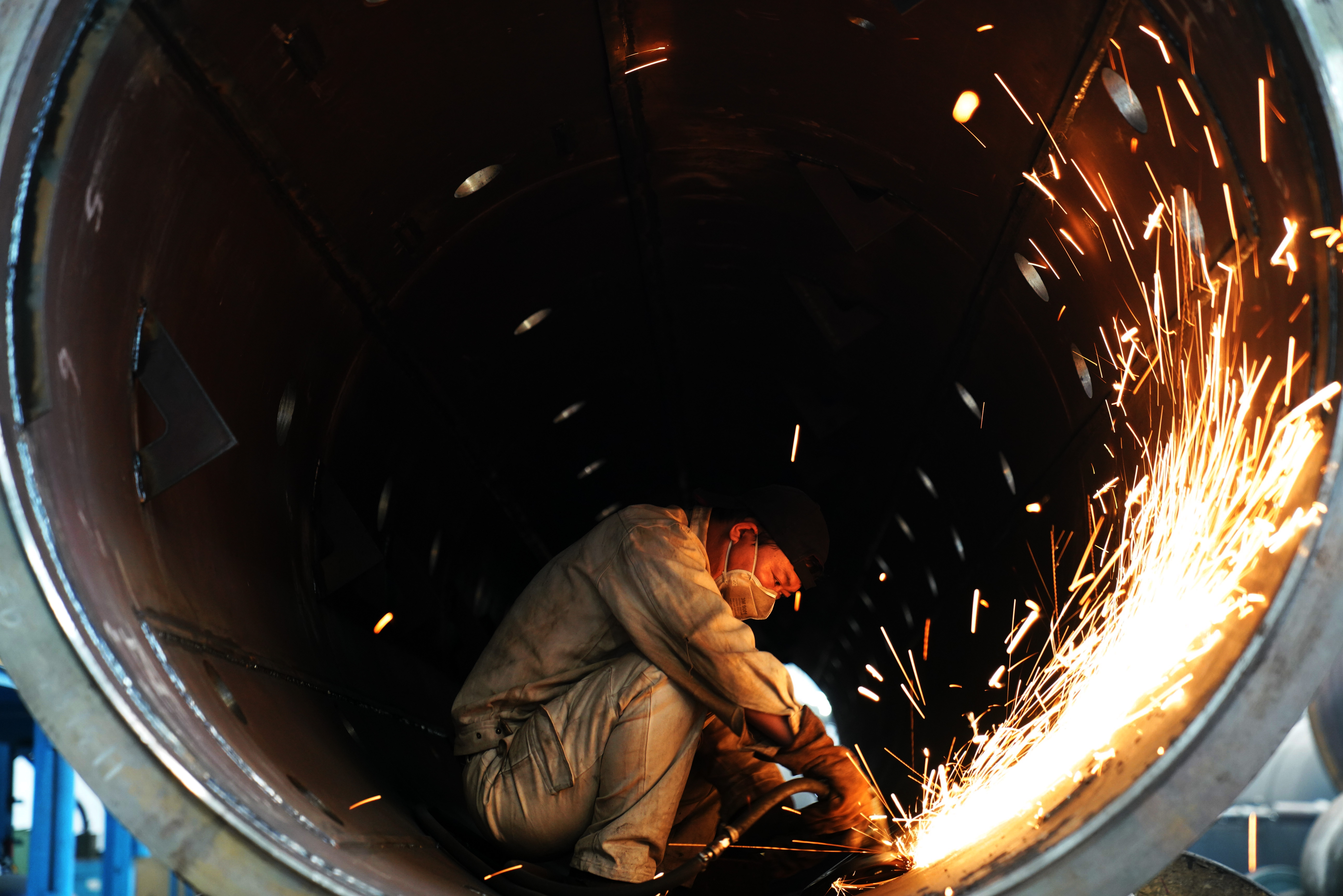 伟德体育 - 综合体育赛事平台|奥体中心相助同伴