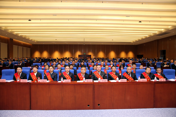 伟德体育 - 综合体育赛事平台|奥体中心相助同伴