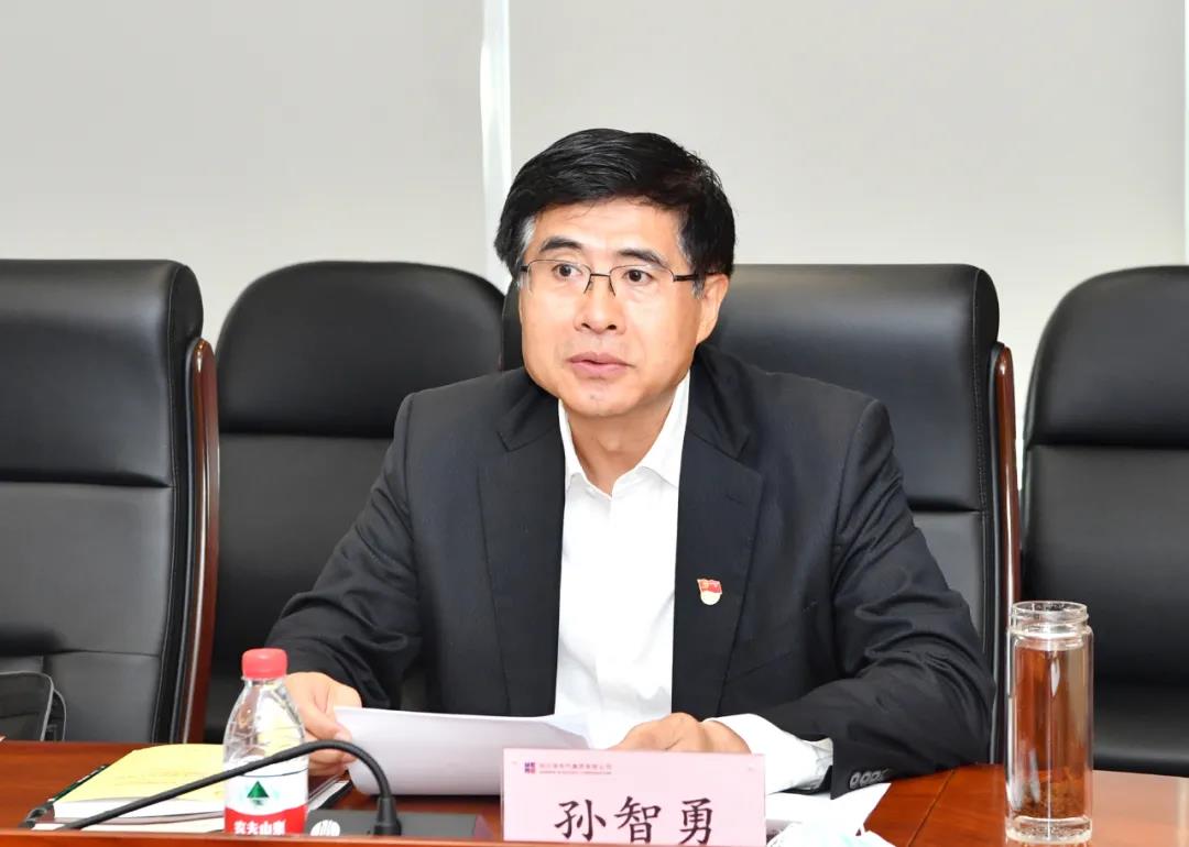 伟德体育 - 综合体育赛事平台|奥体中心相助同伴