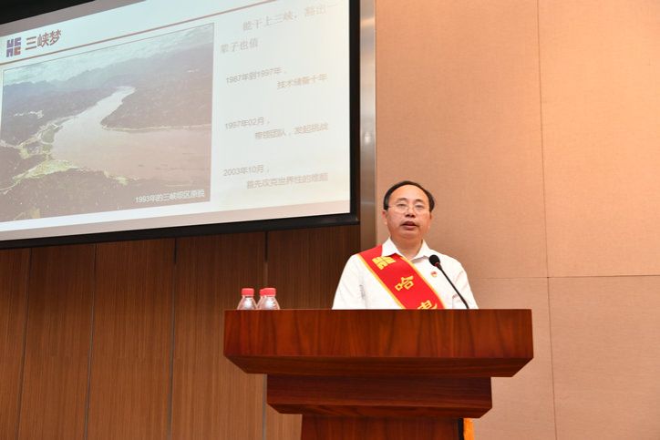 伟德体育 - 综合体育赛事平台|奥体中心相助同伴