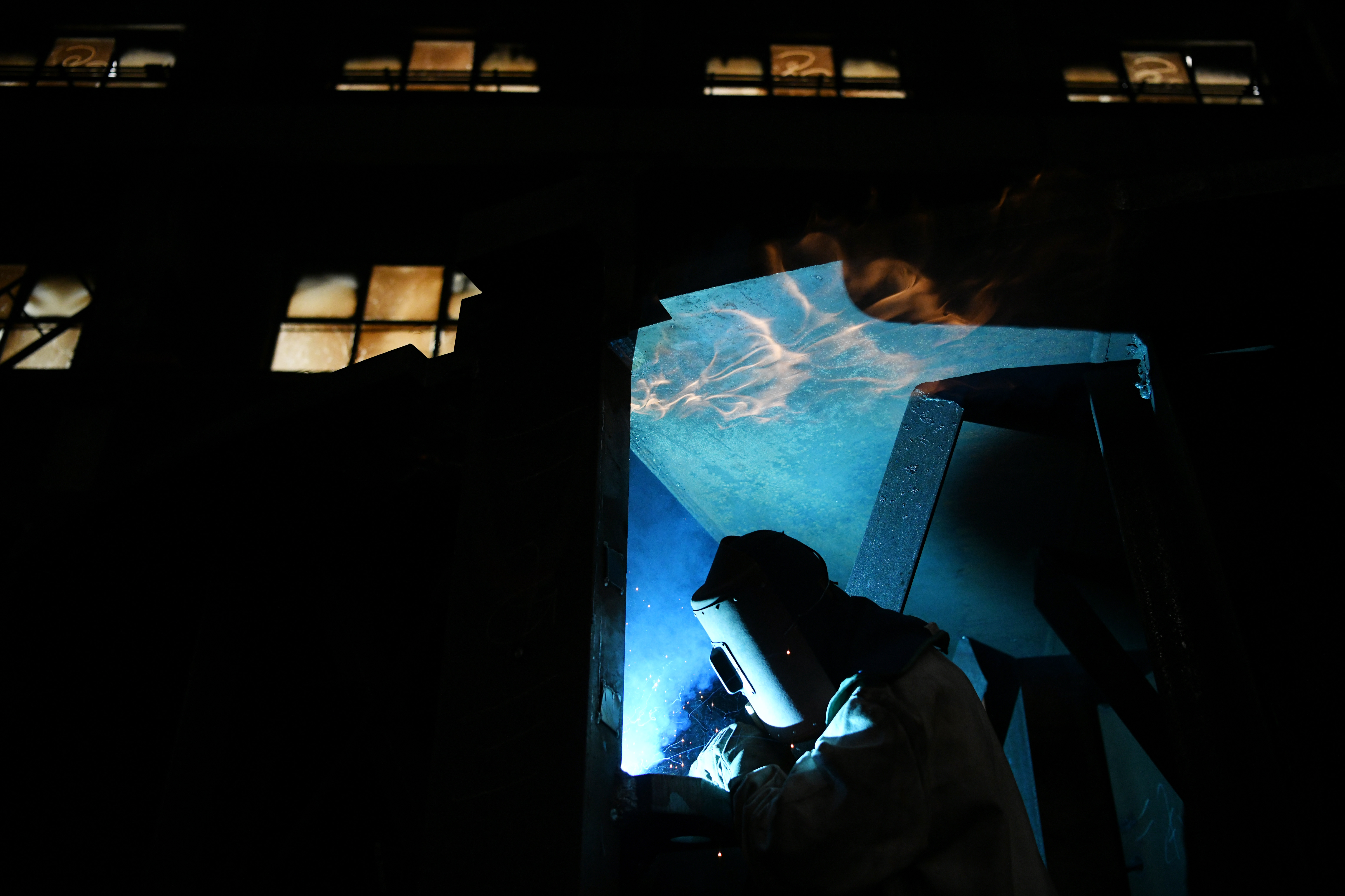 伟德体育 - 综合体育赛事平台|奥体中心相助同伴