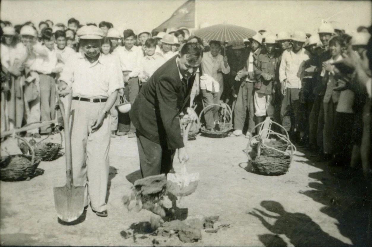 伟德体育 - 综合体育赛事平台|奥体中心相助同伴