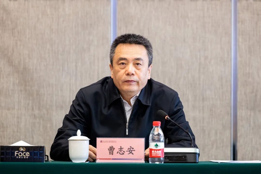 伟德体育 - 综合体育赛事平台|奥体中心相助同伴