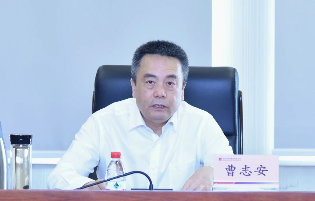 伟德体育 - 综合体育赛事平台|奥体中心相助同伴