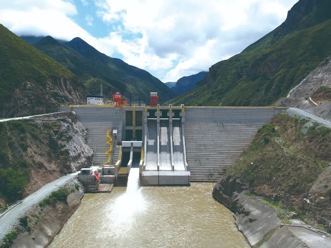 伟德体育 - 综合体育赛事平台|奥体中心相助同伴