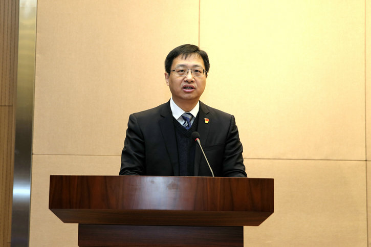 伟德体育 - 综合体育赛事平台|奥体中心相助同伴