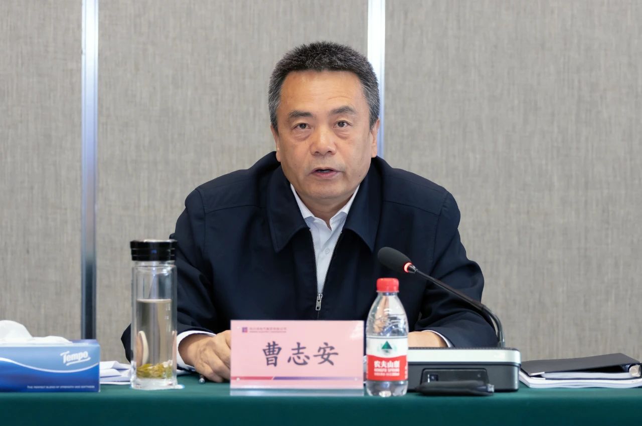 伟德体育 - 综合体育赛事平台|奥体中心相助同伴