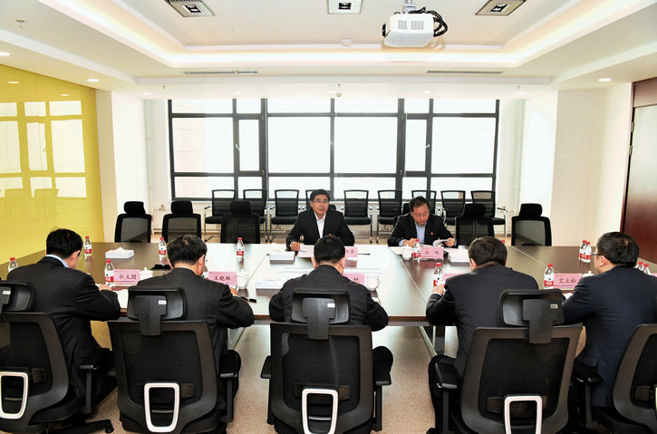 伟德体育 - 综合体育赛事平台|奥体中心相助同伴