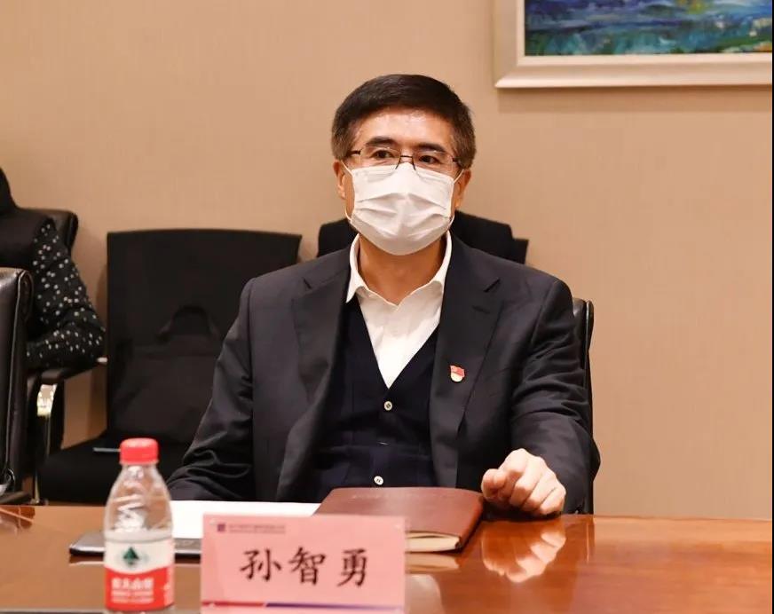 伟德体育 - 综合体育赛事平台|奥体中心相助同伴