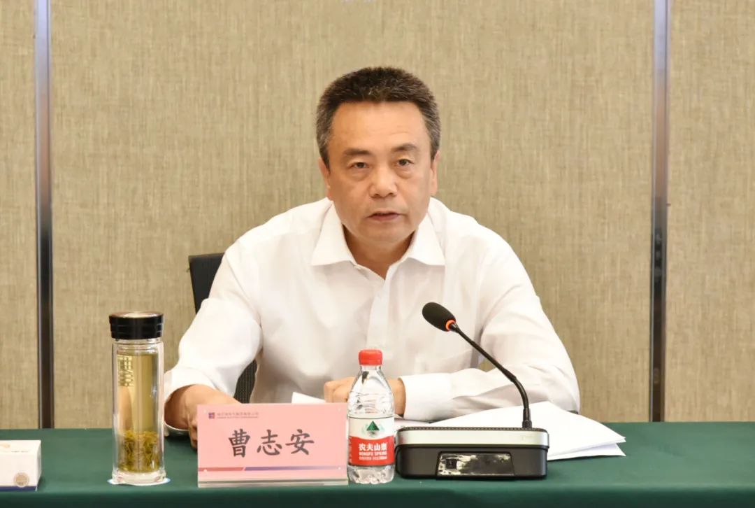 伟德体育 - 综合体育赛事平台|奥体中心相助同伴