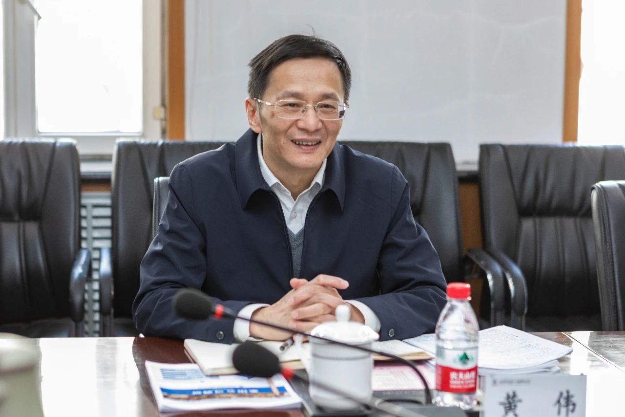 伟德体育 - 综合体育赛事平台|奥体中心相助同伴