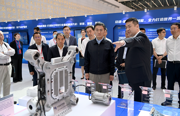 翁杰明、、、国资、、、国企、、、央企、、、国资委、、、副主任、、、企业刷新、、、新闻宣传