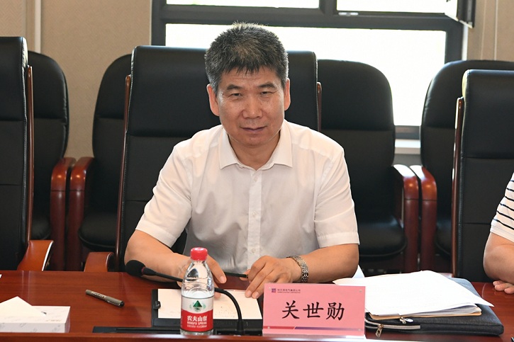 伟德体育 - 综合体育赛事平台|奥体中心相助同伴