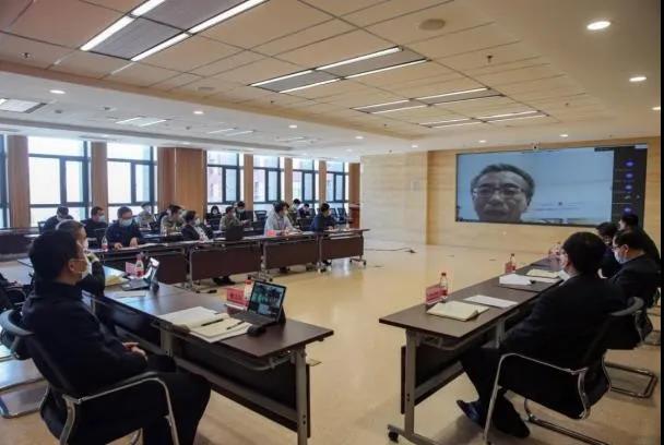 伟德体育 - 综合体育赛事平台|奥体中心相助同伴