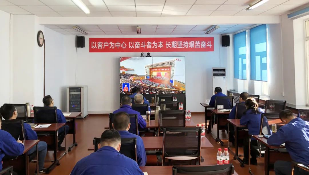 伟德体育 - 综合体育赛事平台|奥体中心相助同伴