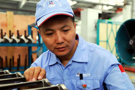 伟德体育 - 综合体育赛事平台|奥体中心相助同伴