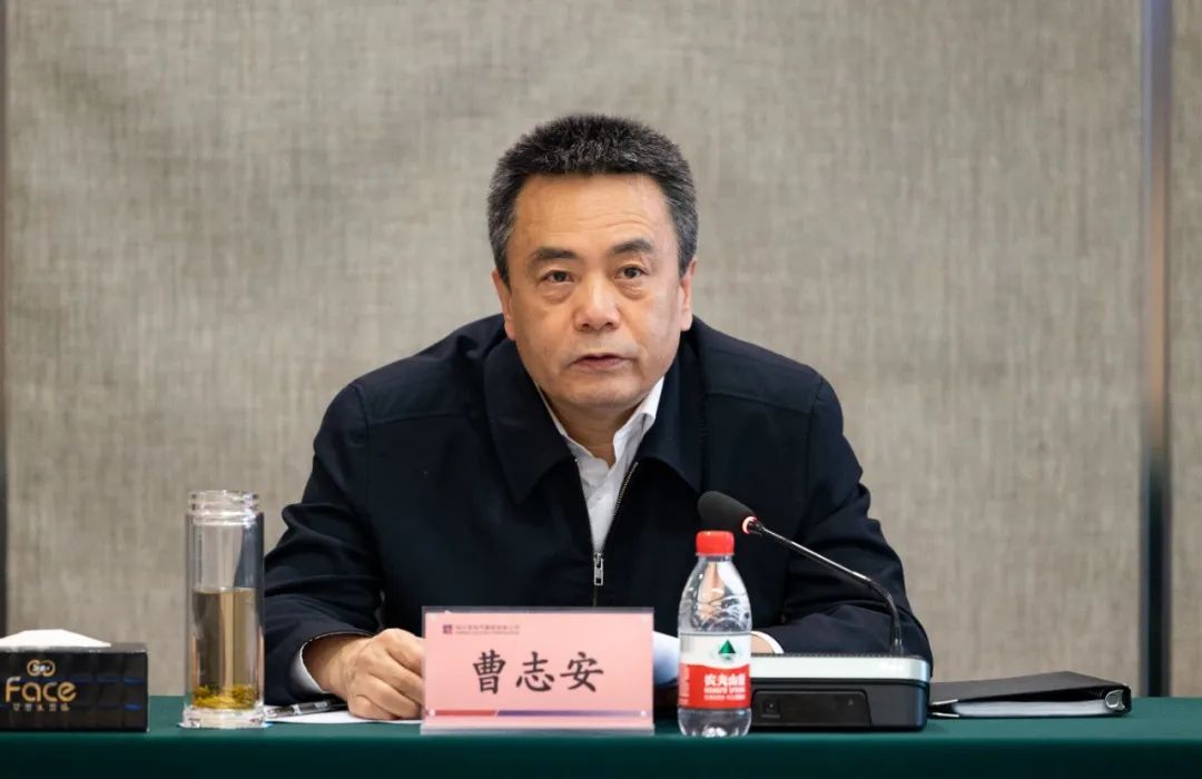 伟德体育 - 综合体育赛事平台|奥体中心相助同伴