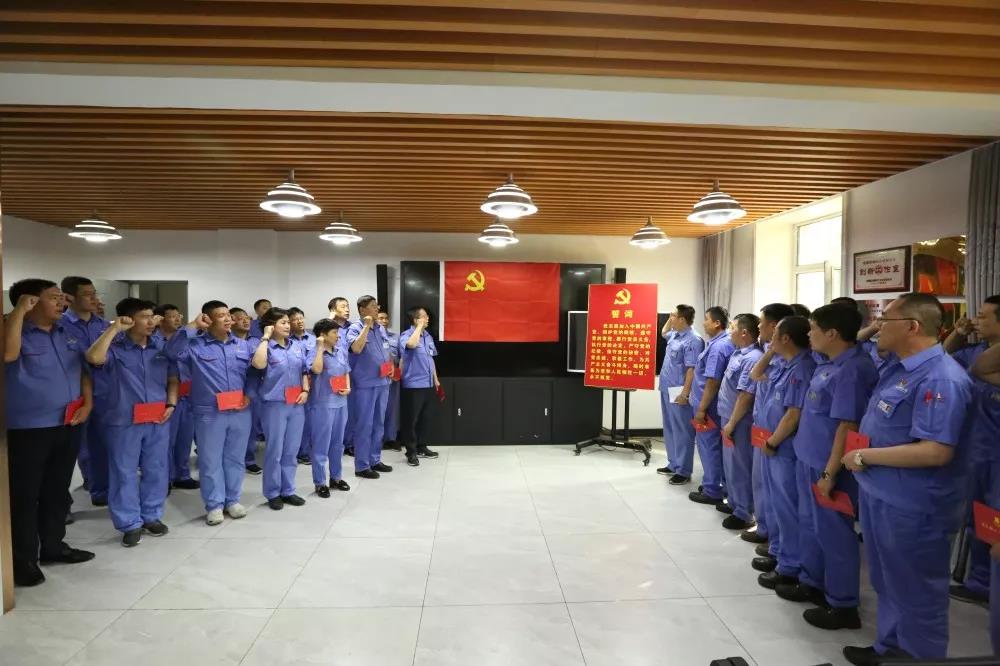 伟德体育 - 综合体育赛事平台|奥体中心相助同伴