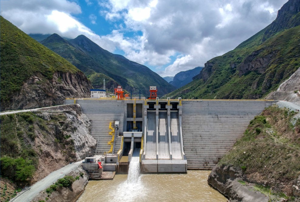 伟德体育 - 综合体育赛事平台|奥体中心相助同伴