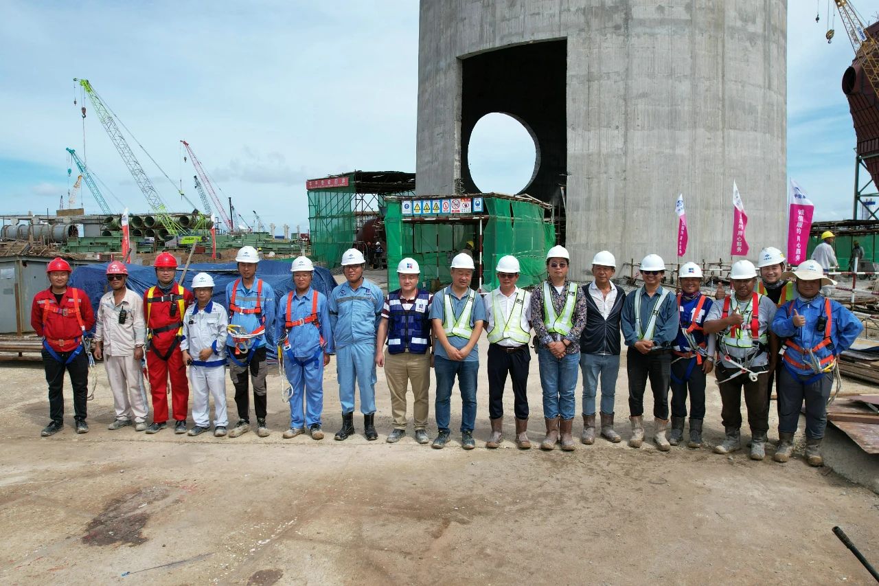 伟德体育 - 综合体育赛事平台|奥体中心相助同伴