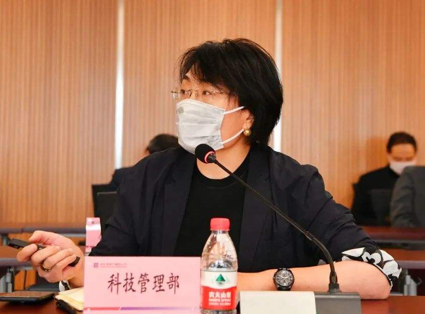 伟德体育 - 综合体育赛事平台|奥体中心相助同伴