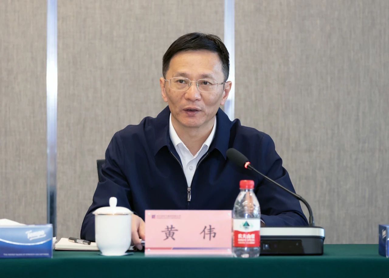 伟德体育 - 综合体育赛事平台|奥体中心相助同伴