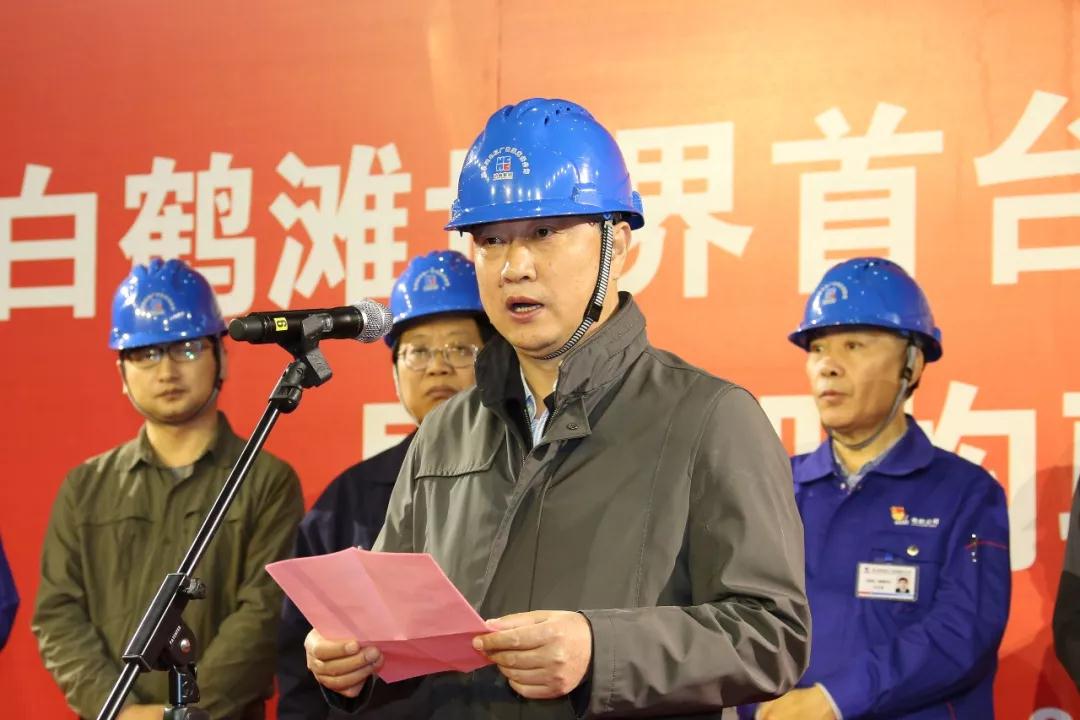 伟德体育 - 综合体育赛事平台|奥体中心相助同伴