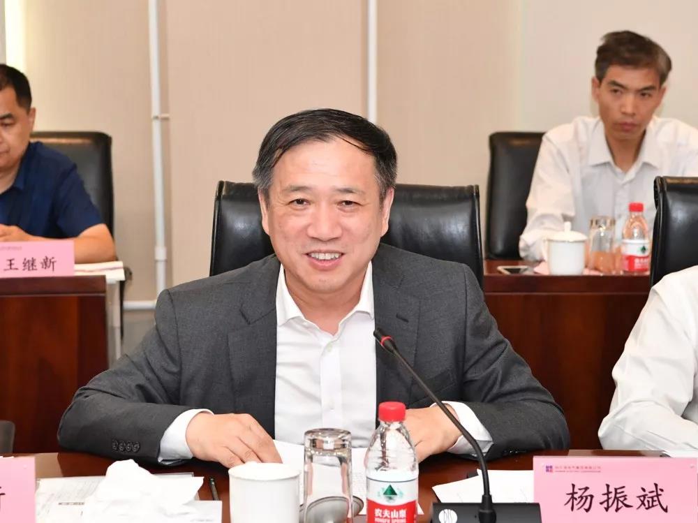 伟德体育 - 综合体育赛事平台|奥体中心相助同伴