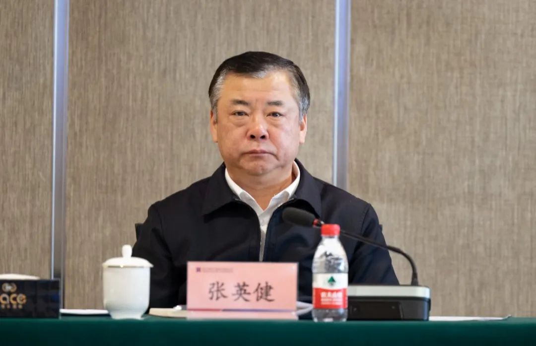 伟德体育 - 综合体育赛事平台|奥体中心相助同伴