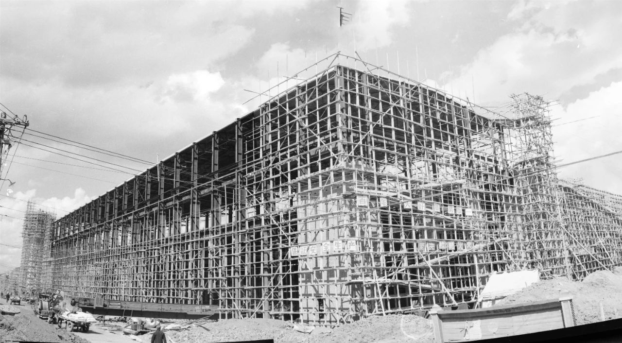 伟德体育 - 综合体育赛事平台|奥体中心相助同伴