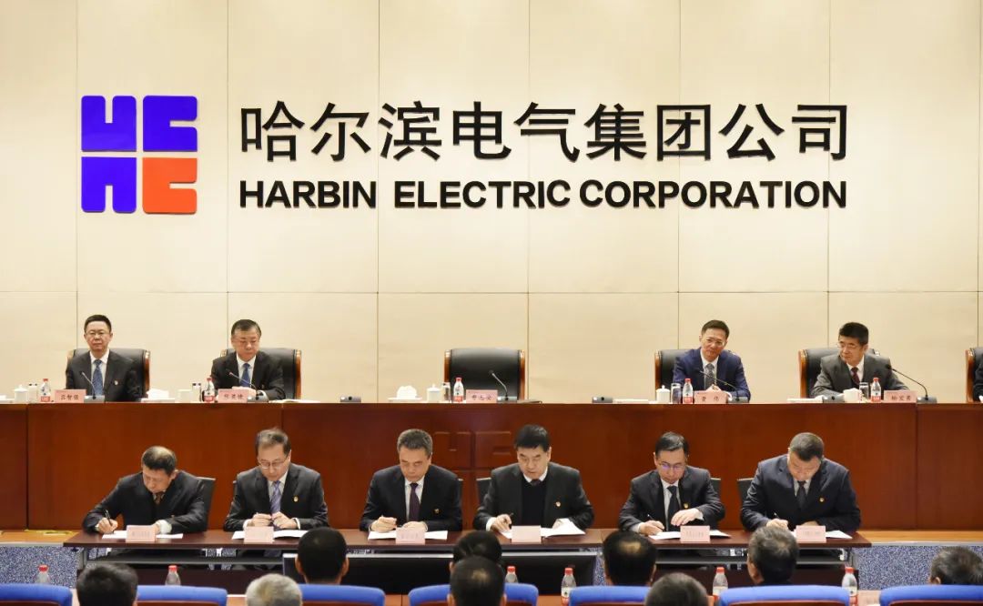 伟德体育 - 综合体育赛事平台|奥体中心相助同伴