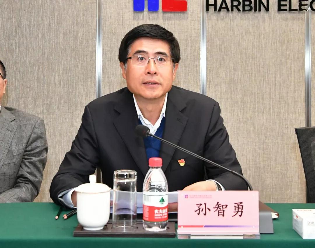 伟德体育 - 综合体育赛事平台|奥体中心相助同伴