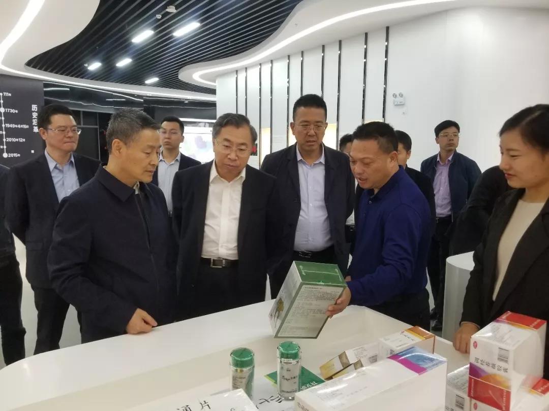 伟德体育 - 综合体育赛事平台|奥体中心相助同伴