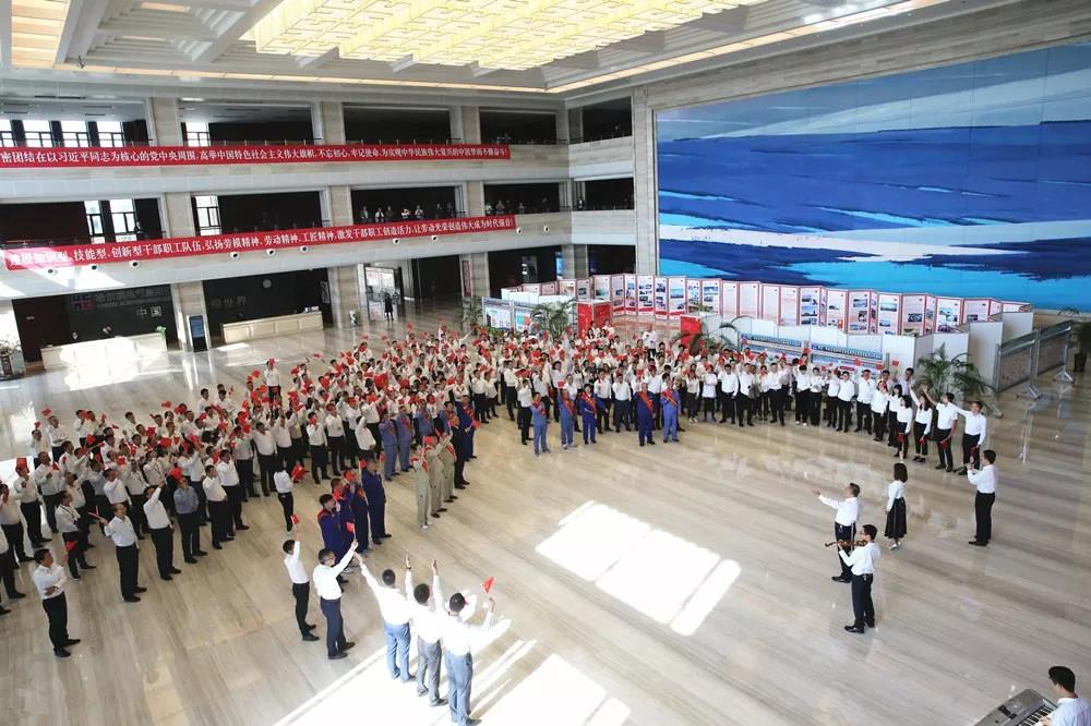 伟德体育 - 综合体育赛事平台|奥体中心相助同伴