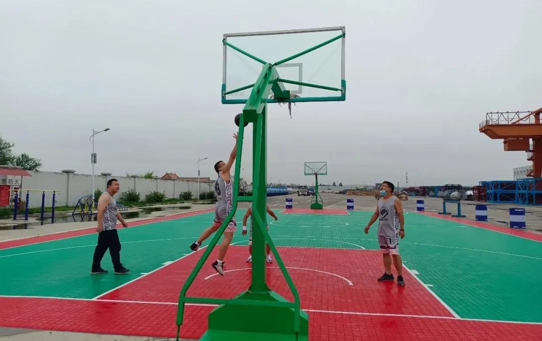 伟德体育 - 综合体育赛事平台|奥体中心相助同伴